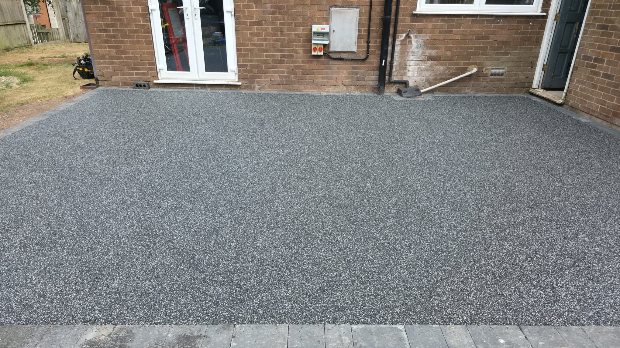Resin Driveways work example 2 by Tru-Pro Landscaping
